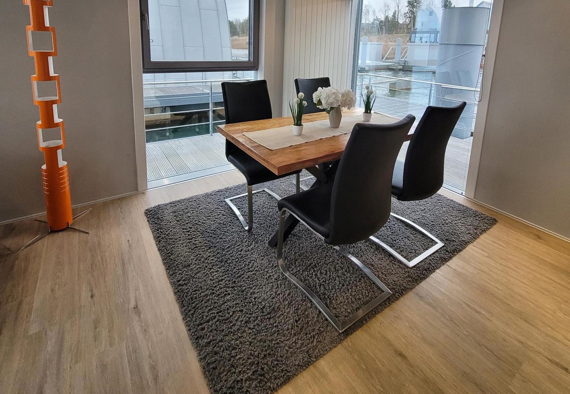 Schwimmende Ferienwohnung Sundowner Elsterheide Экстерьер фото